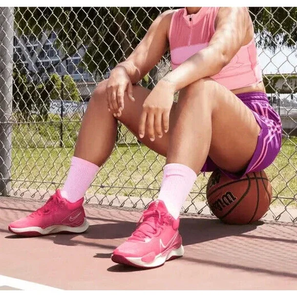 Nike Renew Elevate 3 Fierce Pink FQ8971-600 Athletic Lace Shoes Women's Size 10 - Picture 2 of 15